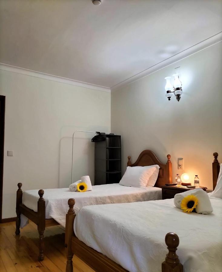 Bed and Breakfast Anoitecer Itinerante Al - Antiga Residencial O Garfo Ponte de Lima Exterior foto
